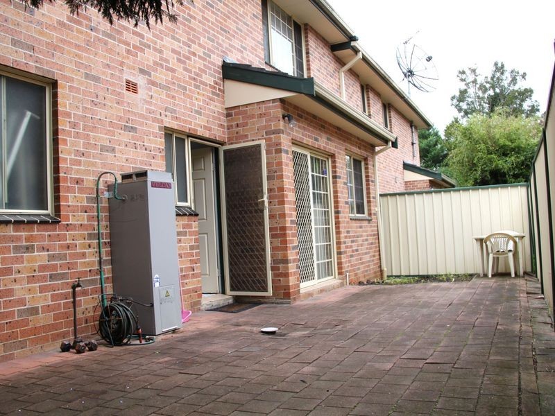 3 Third Ave, Campsie NSW 2194