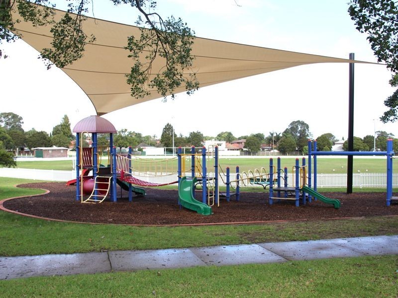 43 Viola St, Punchbowl NSW 2196