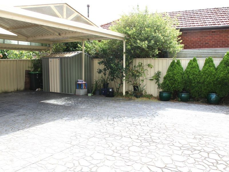 12 Alfred St, Clemton Park NSW 2206