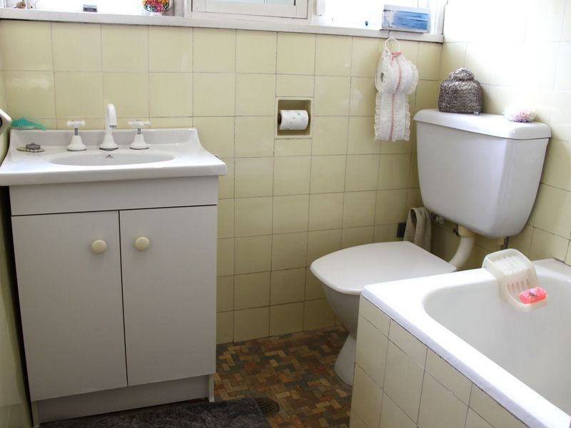 3 Pelman Ave, Belmore NSW 2192