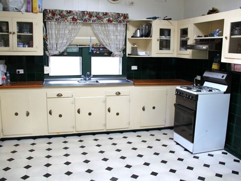 18 Garrong Rd, Lakemba NSW 2195