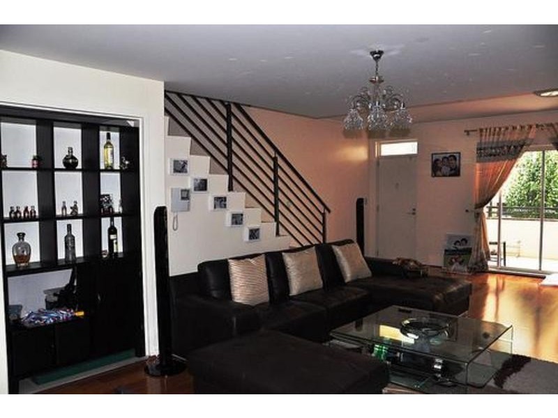 20 Close St, Canterbury NSW 2193