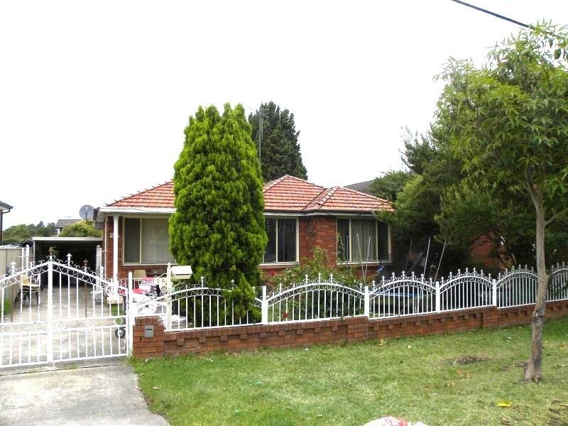 2a Lancelot St, Punchbowl NSW 2196