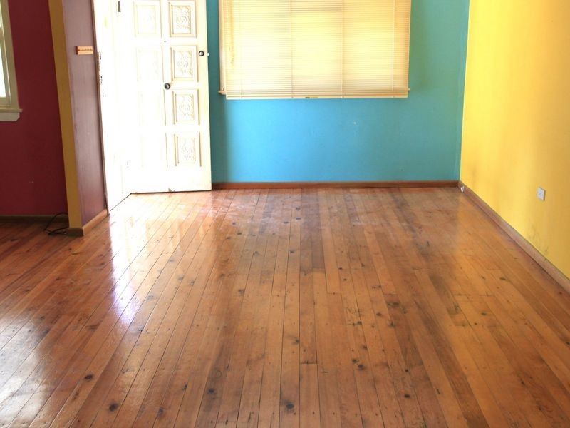 48 Larien Cres, Birrong NSW 2143