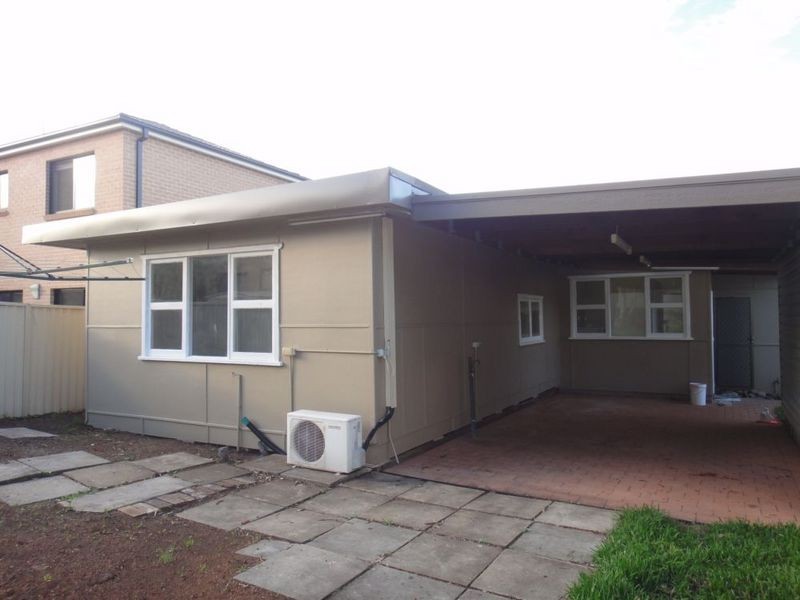 3 Marina Crs, Greenacre NSW 2190