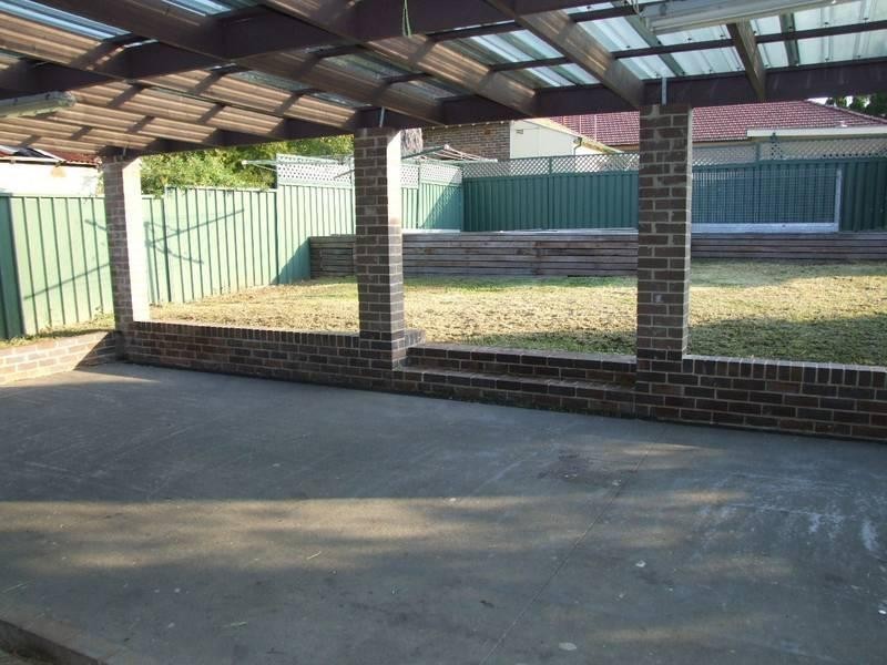 31  Waverley St, Belmore NSW 2192