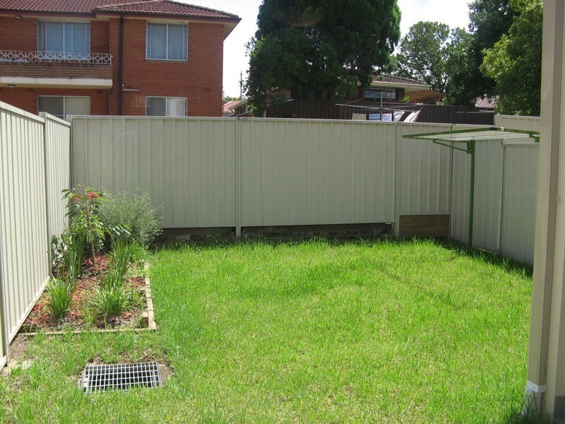 7/68-72 Second Ave, Campsie NSW 2194