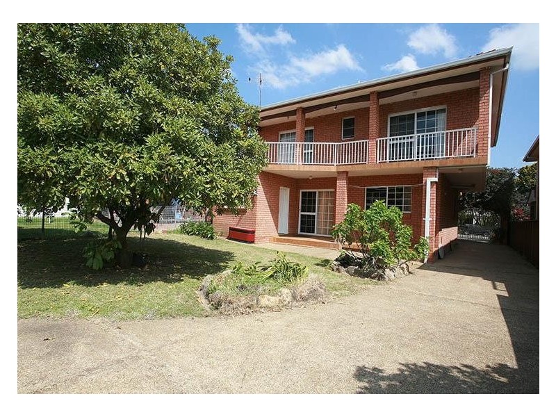 94 Staples St, Kingsgrove NSW 2208