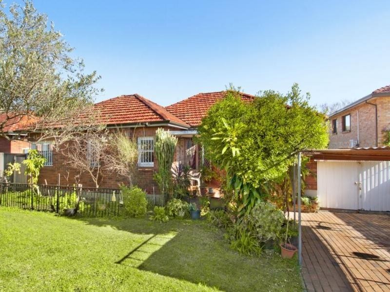 119 Kingsgrove Rd, Kingsgrove NSW 2208