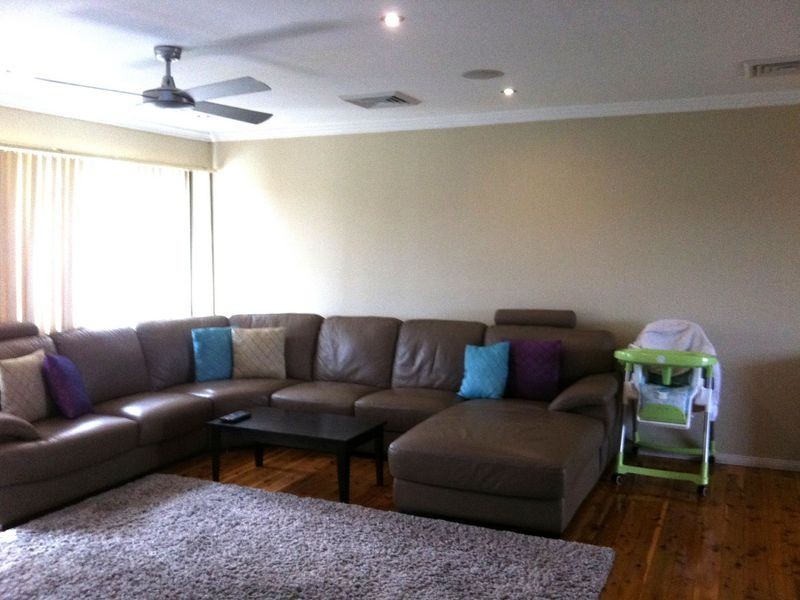 45 Wendy Ave, Georges Hall NSW 2198