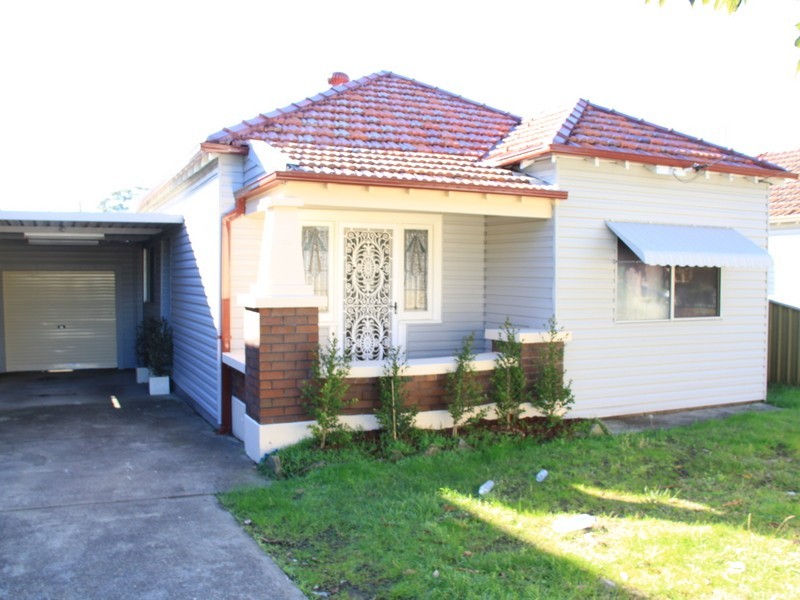 68 Renown Ave, Wiley Park NSW 2195