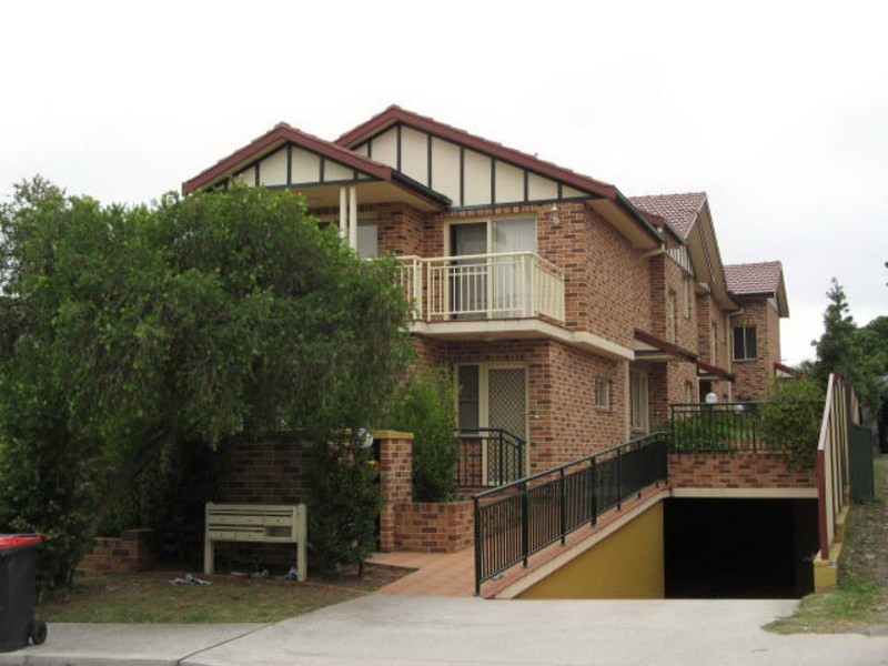 3/26 Marlowe St, Campsie NSW 2194