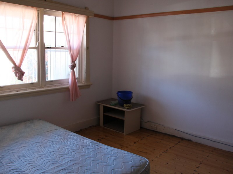 6 Beamish St, Campsie NSW 2194