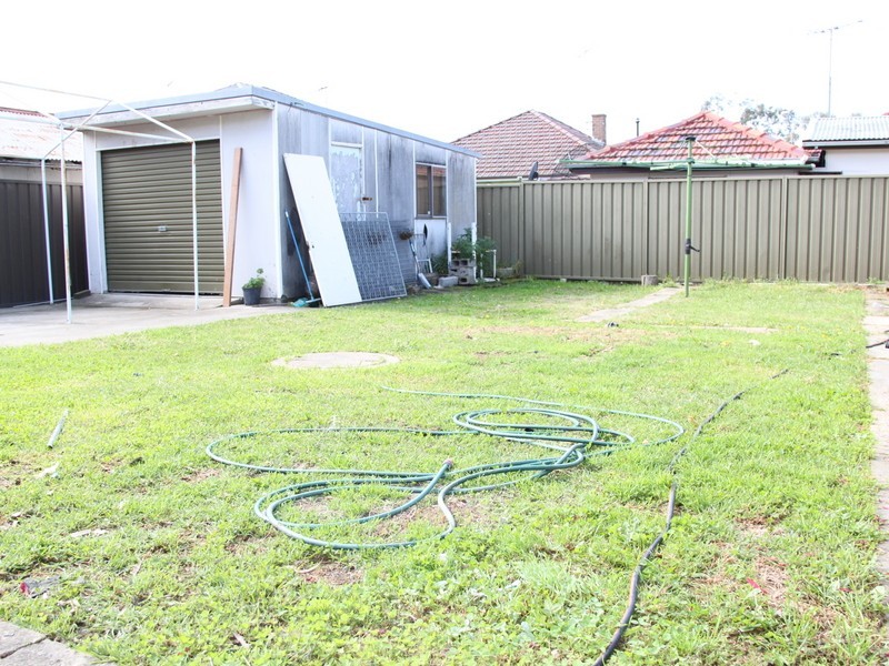 23 Winsfear AVe, Bankstown NSW 2200