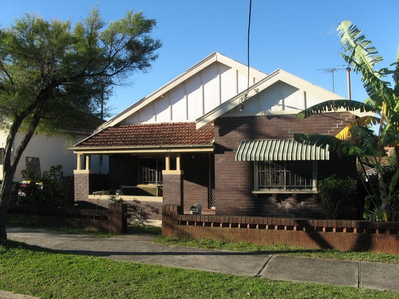 29  lincoln st, Campsie NSW 2194