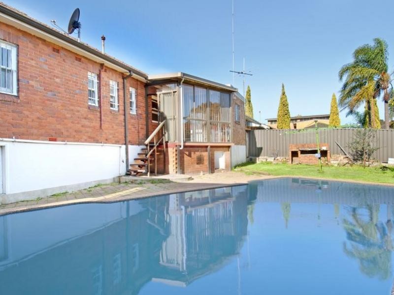 119 Kingsgrove Rd, Kingsgrove NSW 2208