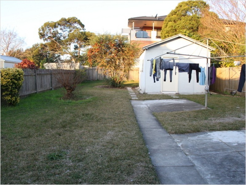 83, 85, 87 Fifth Ave, Campsie NSW 2194