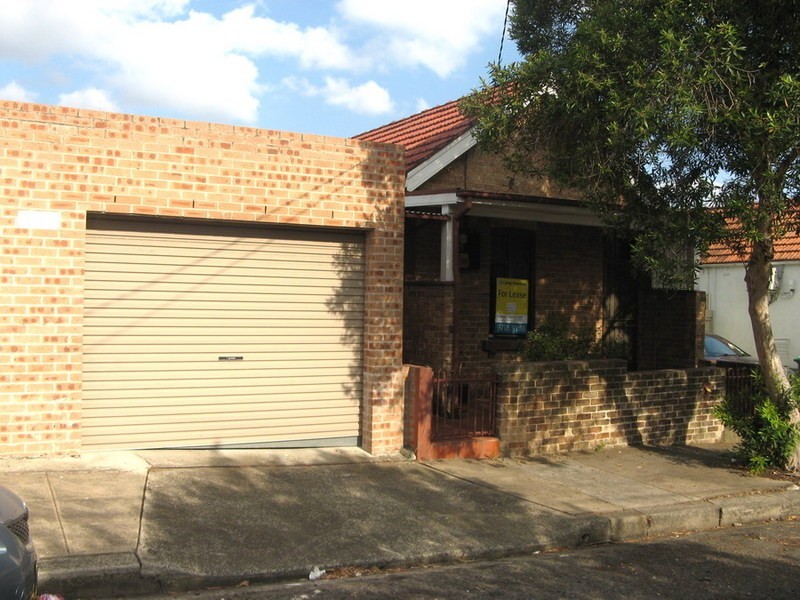 2 Cavey Street, Marrickville NSW 2204