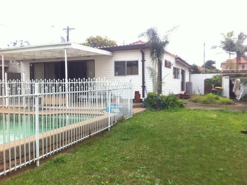 1 William St, Condell Park NSW 2200