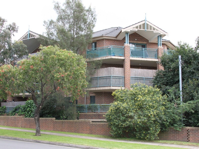 3/48 Cairds Ave, Bankstown NSW 2200