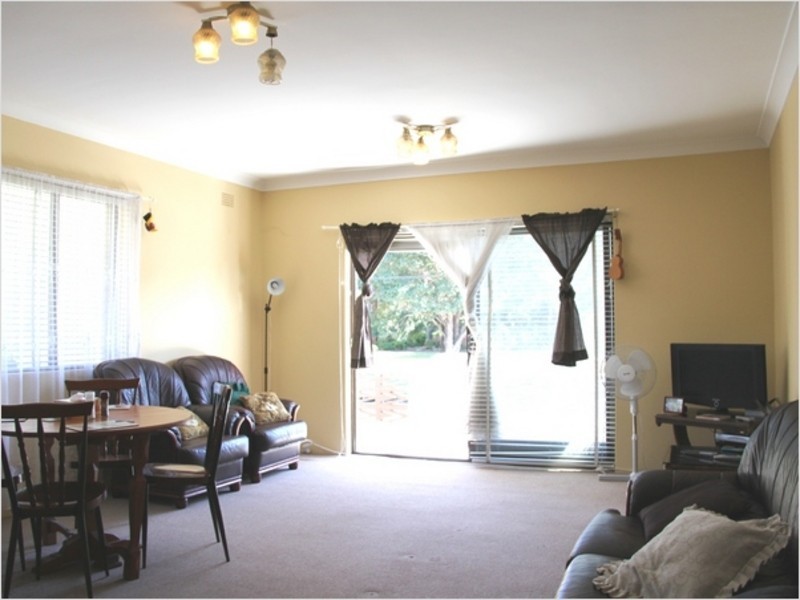 28 Claremont St, Campsie NSW 2194