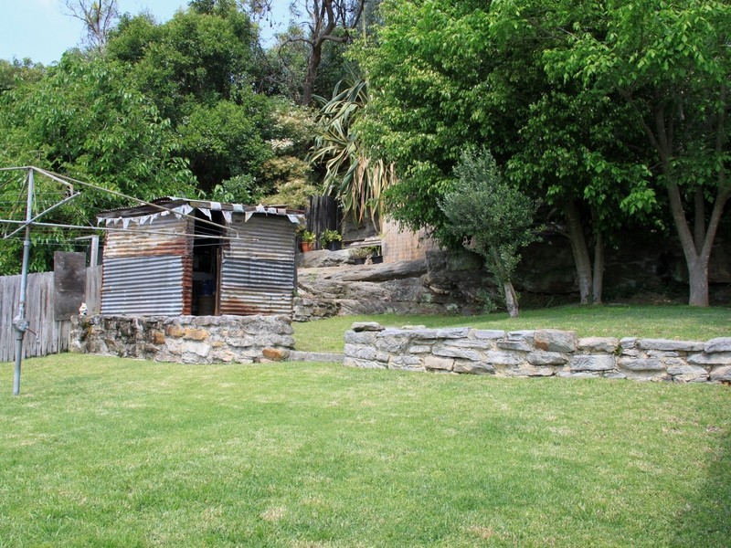 48 Undercliffe Rd, Earlwood NSW 2206