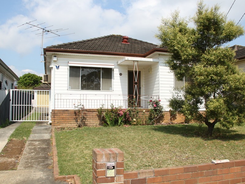 15 Weemala St, Riverwood NSW 2210