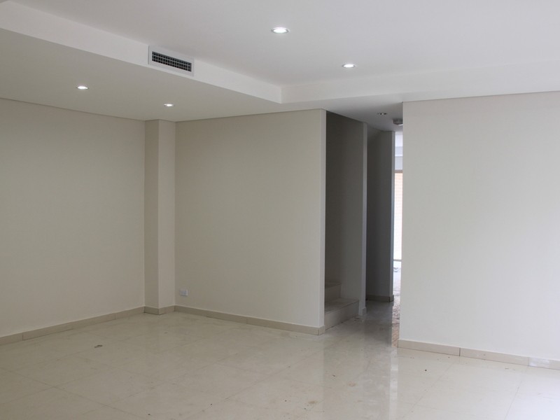 34 Wesley St, Greenacre NSW 2190