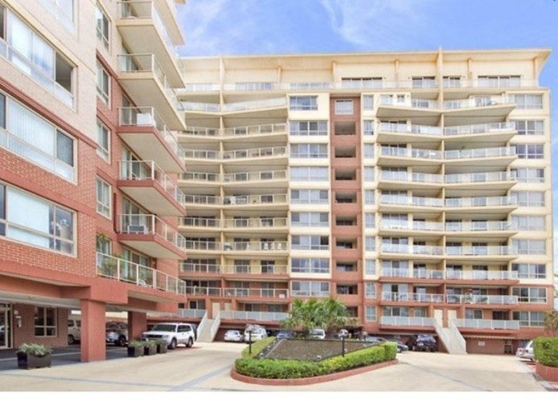 8 70/16 Station St, Homebush NSW 2140