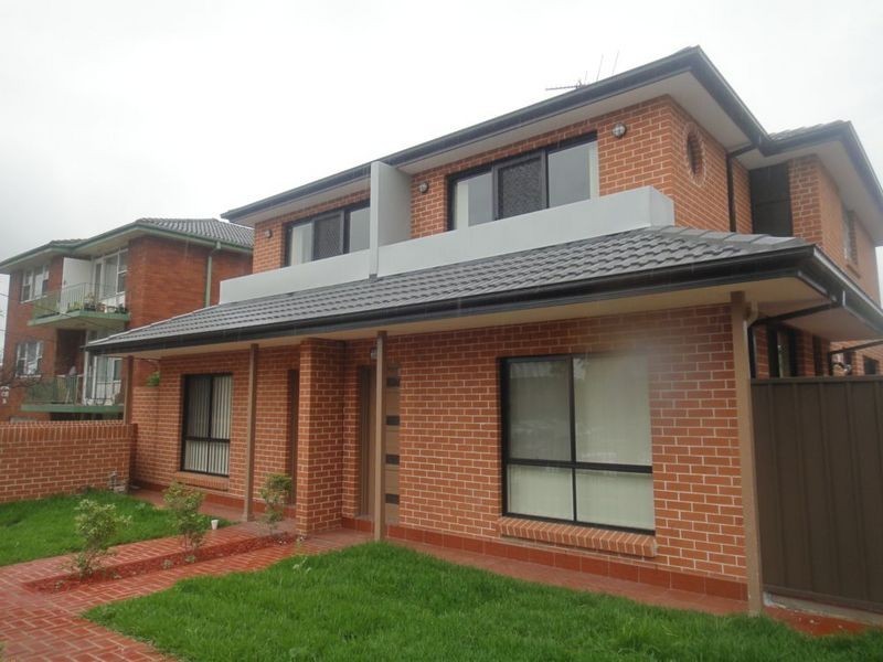 1/26 Evaline Street, Campsie NSW 2194