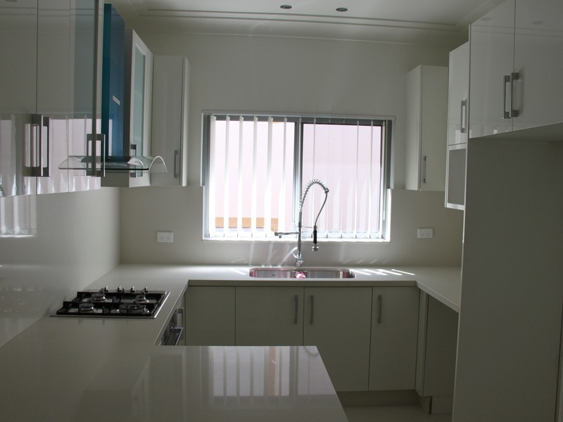 18 Valencia St, Greenacre NSW 2190