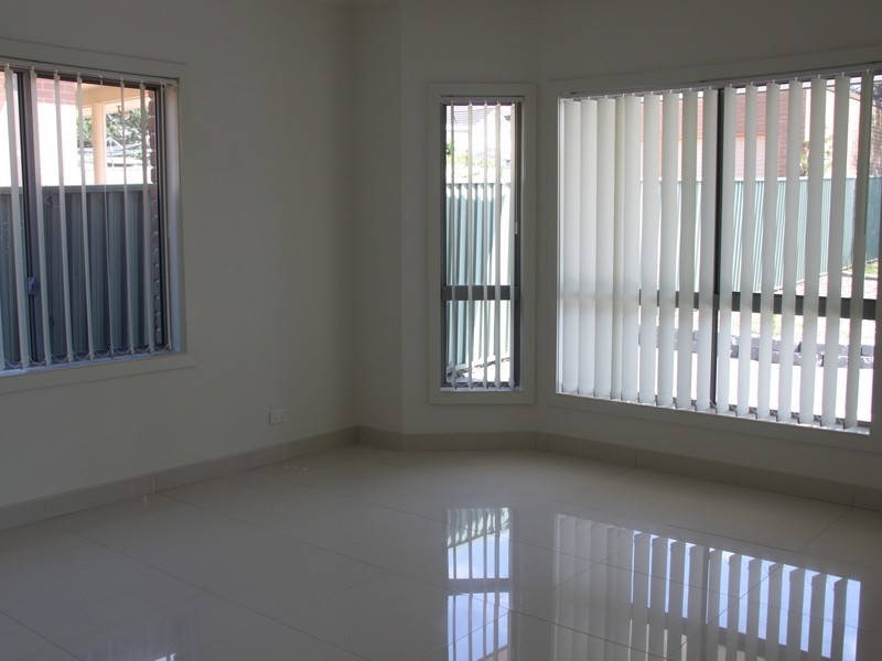 18 Valencia St, Greenacre NSW 2190