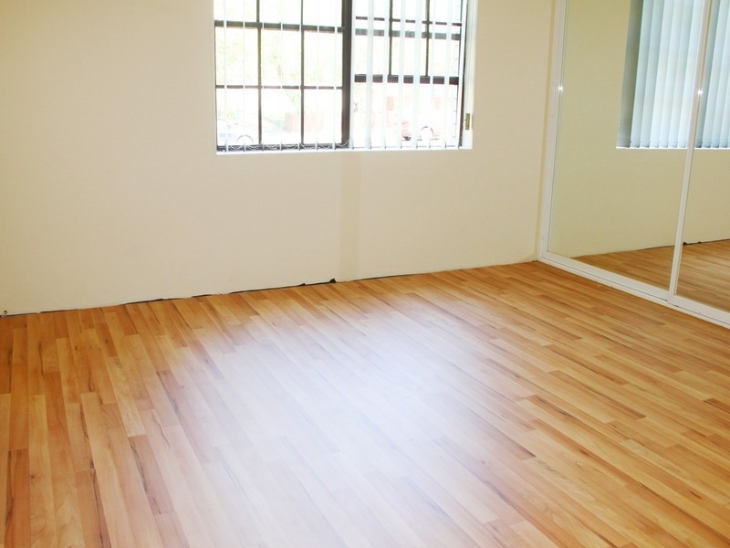 2/19 Barremma Rd, Lakemba NSW 2195