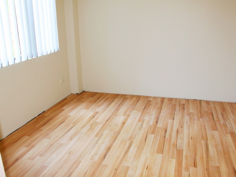 2/19 Barremma Rd, Lakemba NSW 2195