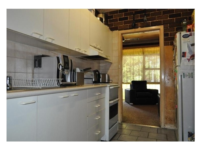 28 Latvia Ave, Greenacre NSW 2190