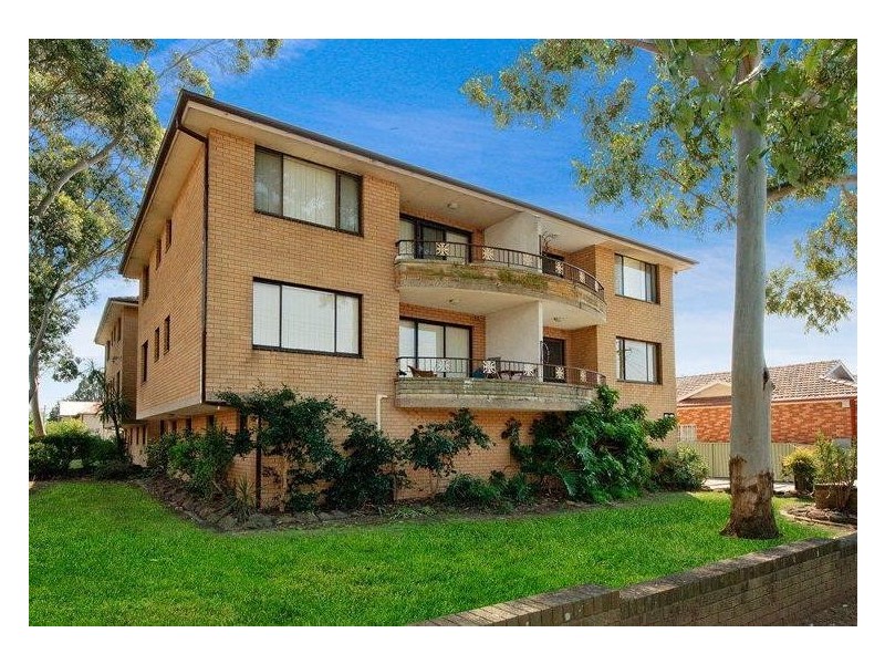 6/67 Clissold Prd, Campsie NSW 2194