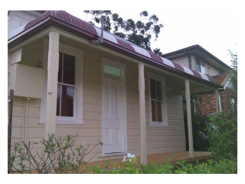 21 Allen St, Canterbury NSW 2193