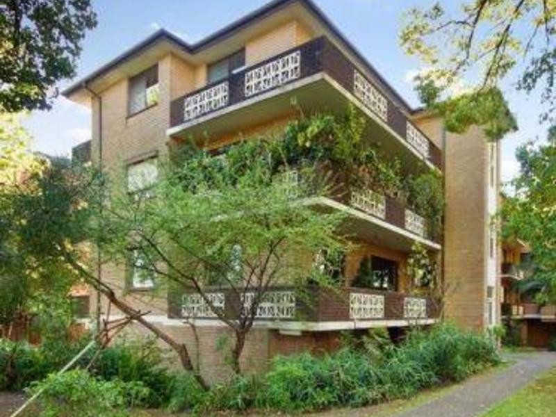 75 Liverpool Rd, Ashfield NSW 2131