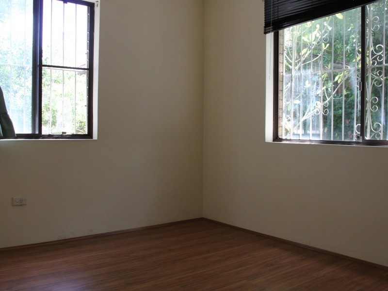 75 Liverpool Rd, Ashfield NSW 2131