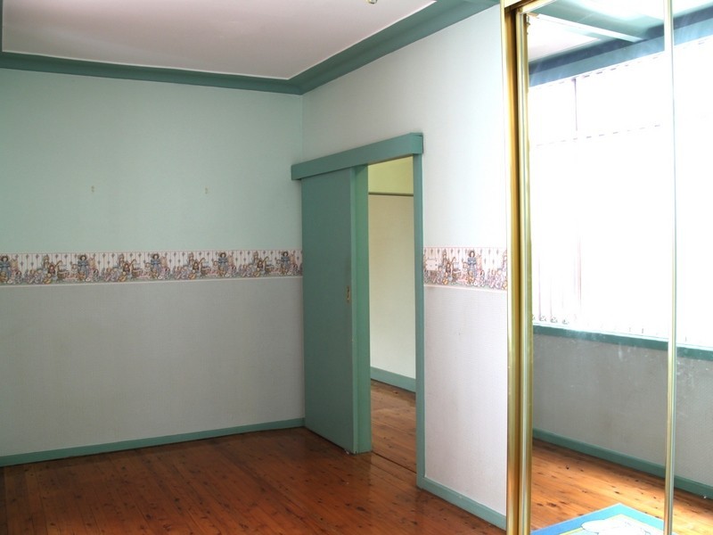 101 Seventh Ave, Campsie NSW 2194