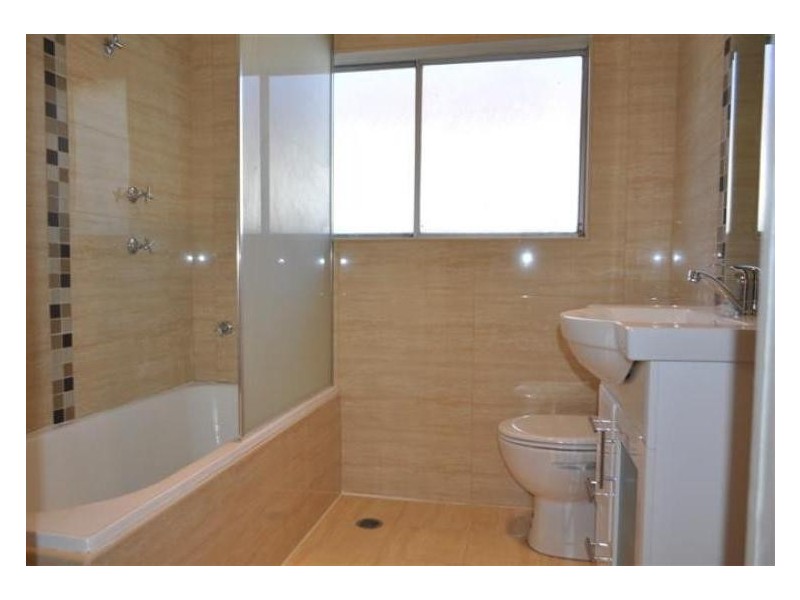 68 Renown Ave, Wiley Park NSW 2195