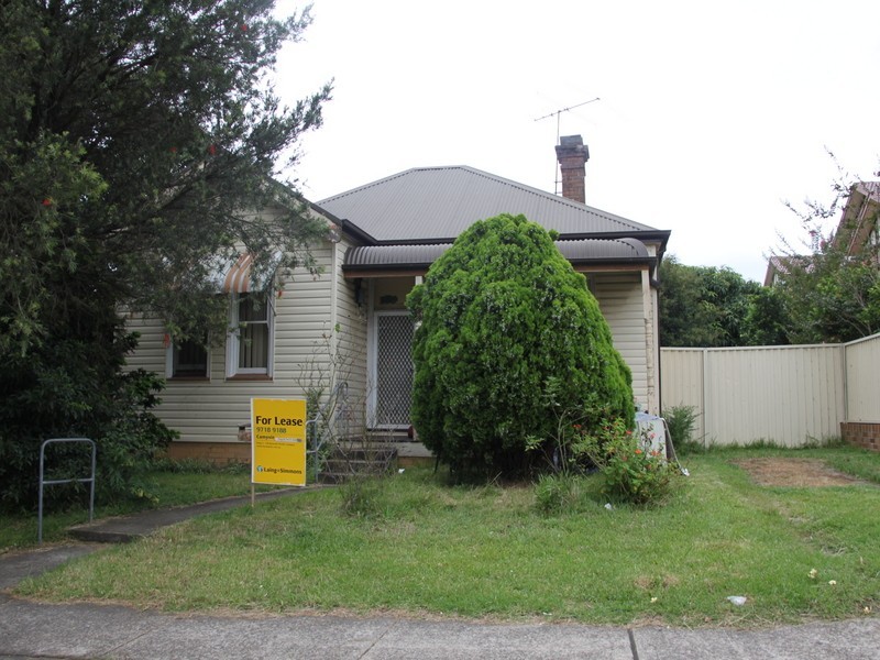 24 Marlowe St, Campsie NSW 2194