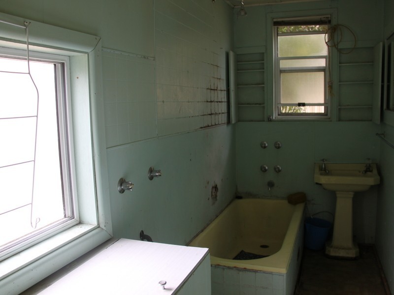 24 Marlowe St, Campsie NSW 2194