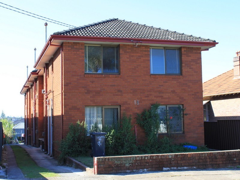 18  Northcote Street, Canterbury NSW 2193
