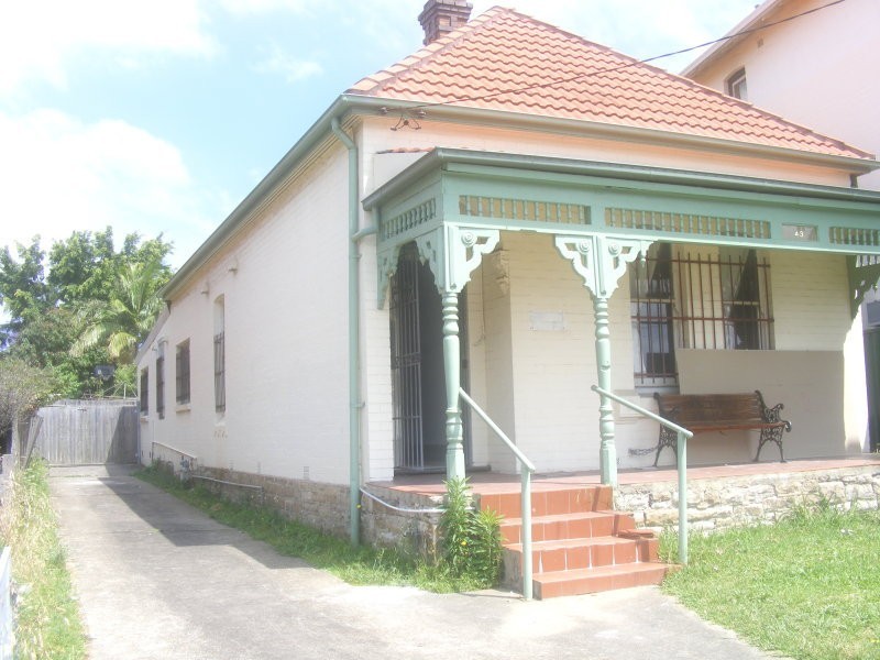 43 South pde, Campsie NSW 2194