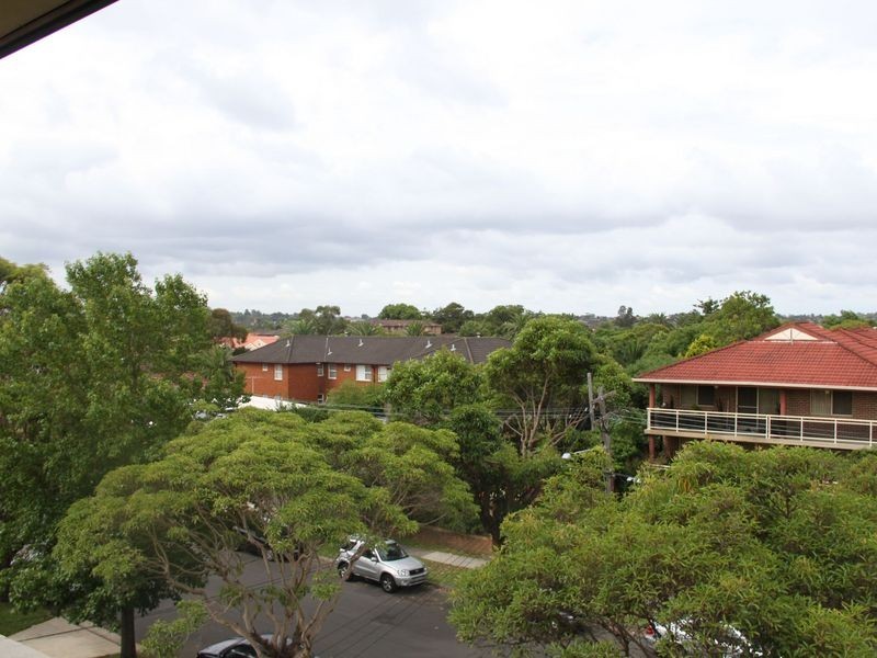 10-12 Third Ave, Campsie NSW 2194