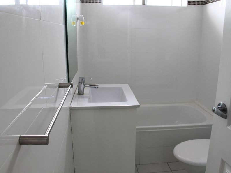 6/120 Evaline Street, Campsie NSW 2194