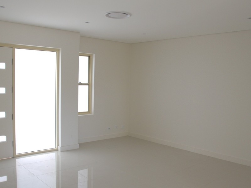 4/121-123 Evaline St, Campsie NSW 2194