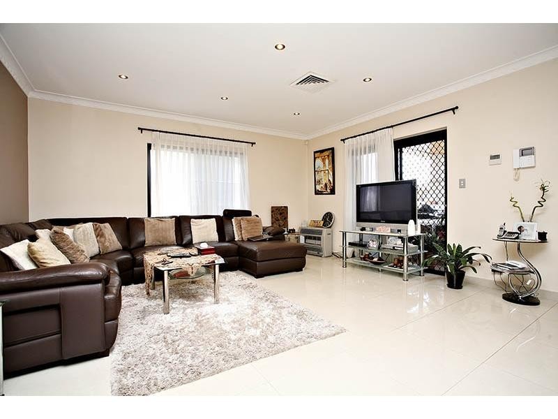 Greenacre NSW 2190