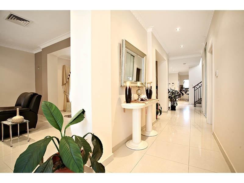 Greenacre NSW 2190